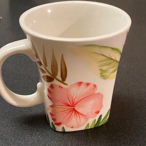 Elegant Floral Mug with Pink and Green Design